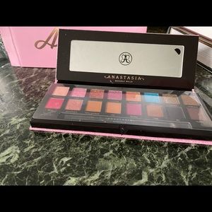 Anastasia makeup pallet.